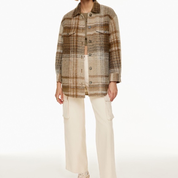 SOLD 〰️ LIKE NEW Aritzia Wilfred Free Ganna Shirt Jacket - Picture 3 of 13
